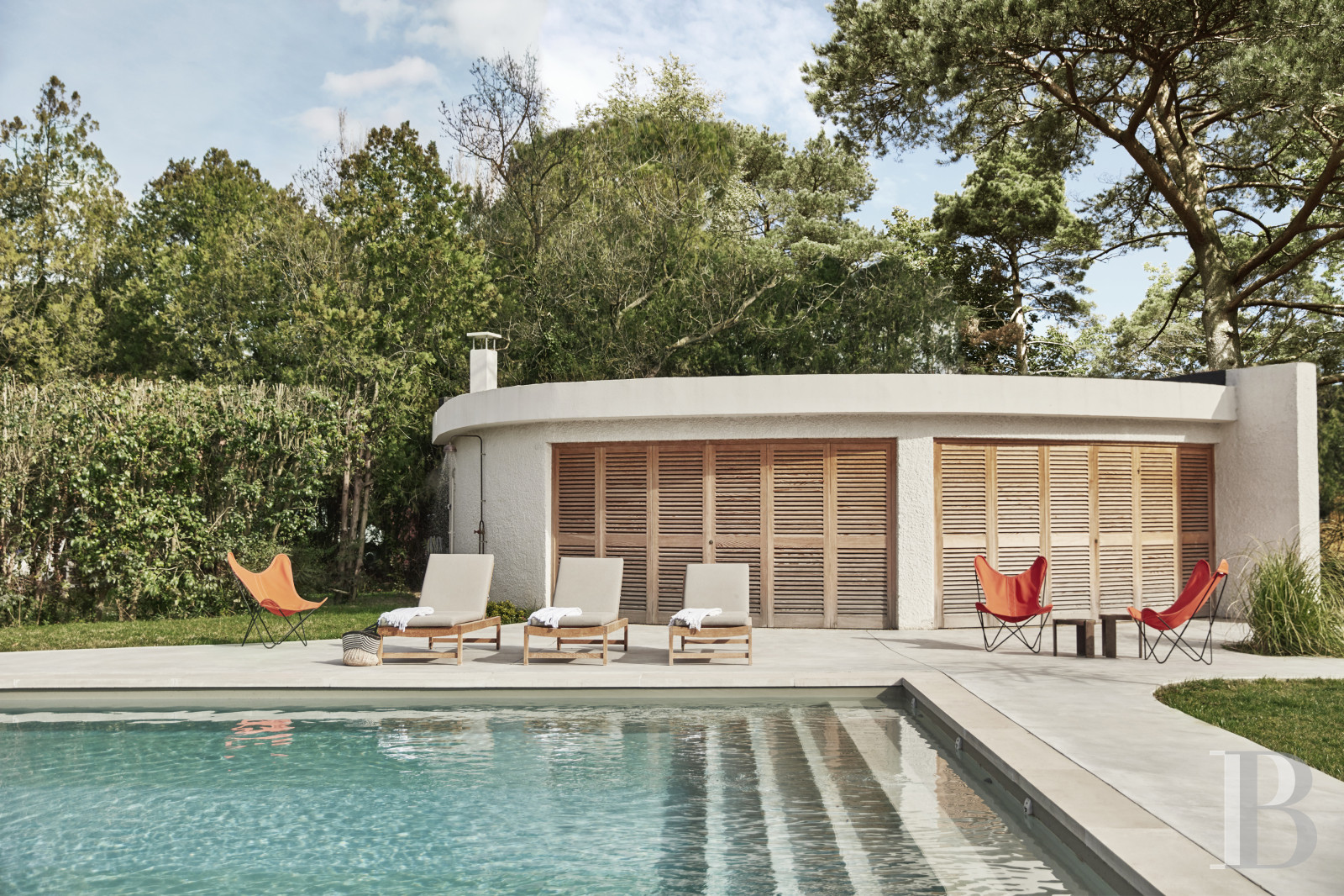 An architect-designed villa built in the 1970s near Arles, in Bouches-du-Rhône - photo  n°29